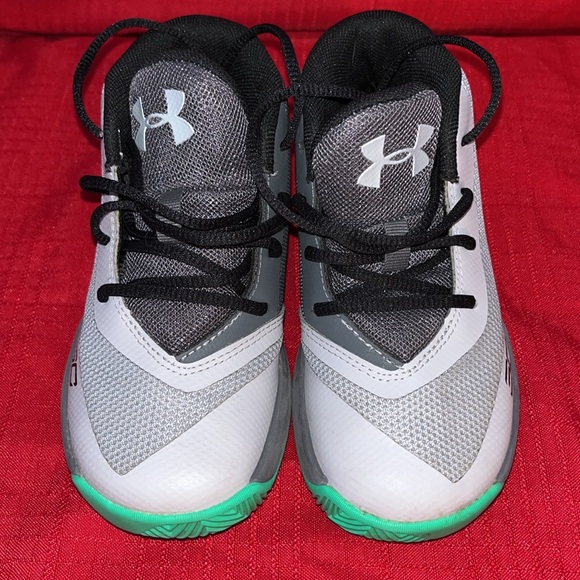Kid’s Size 8 UNDER ARMOUR UA SC STEPH CURRY SHOES - Picture 3 of 8